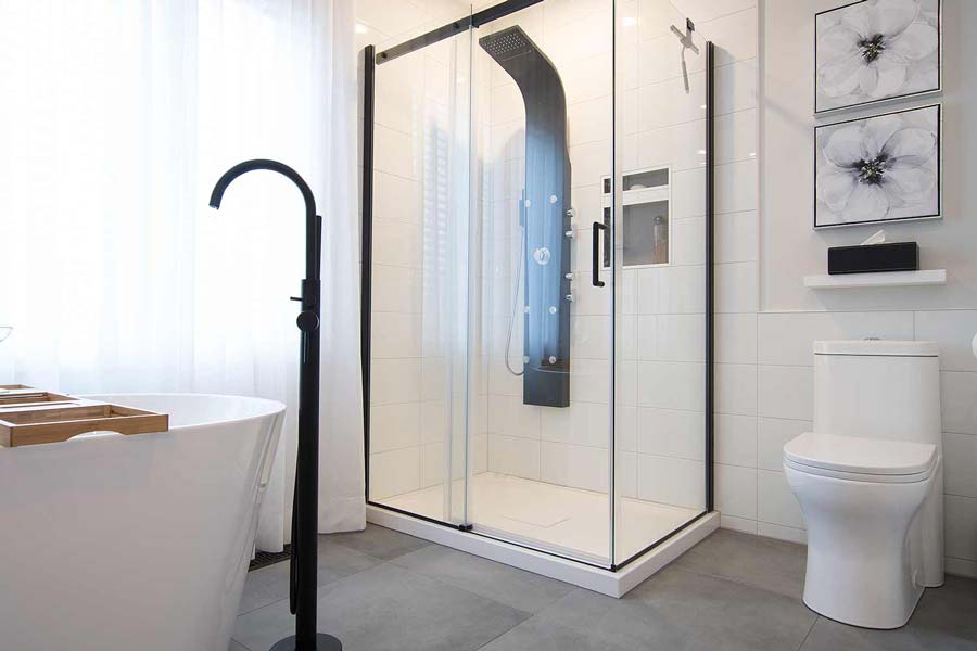 douche noire et blanche